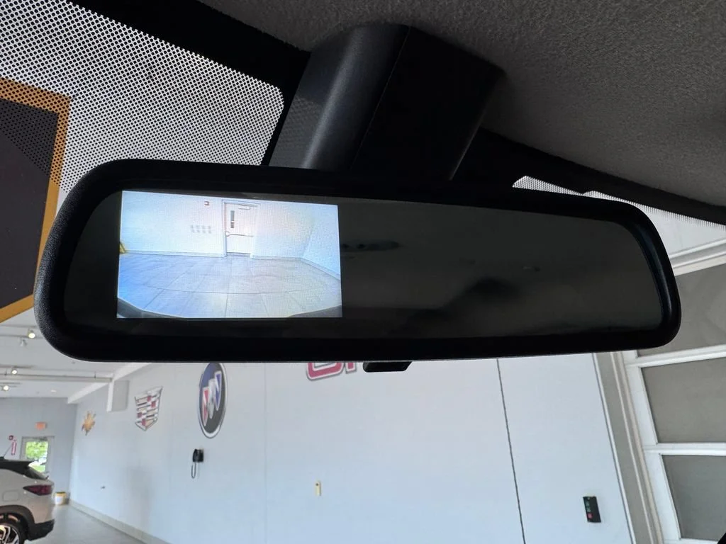 2025 Chevrolet Express Passenger LT - Photo 23