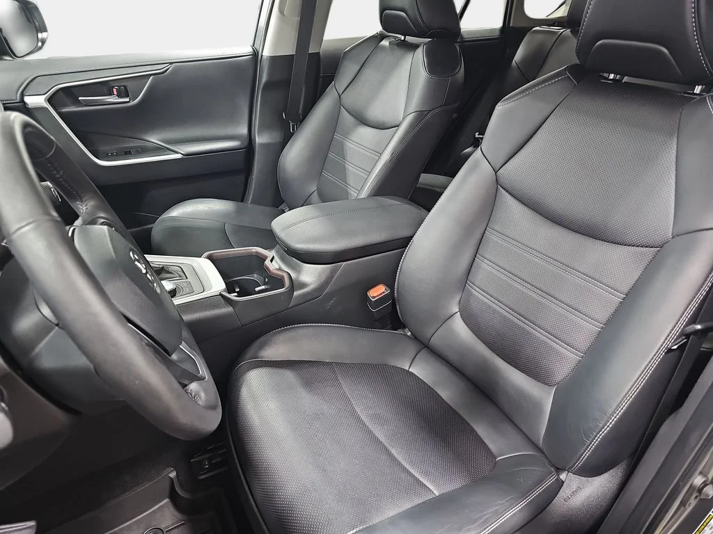 Used 2024 Gray Toyota Limited image 17