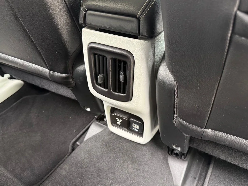 Certified Used 2019 Blue Jeep Latitude image 44