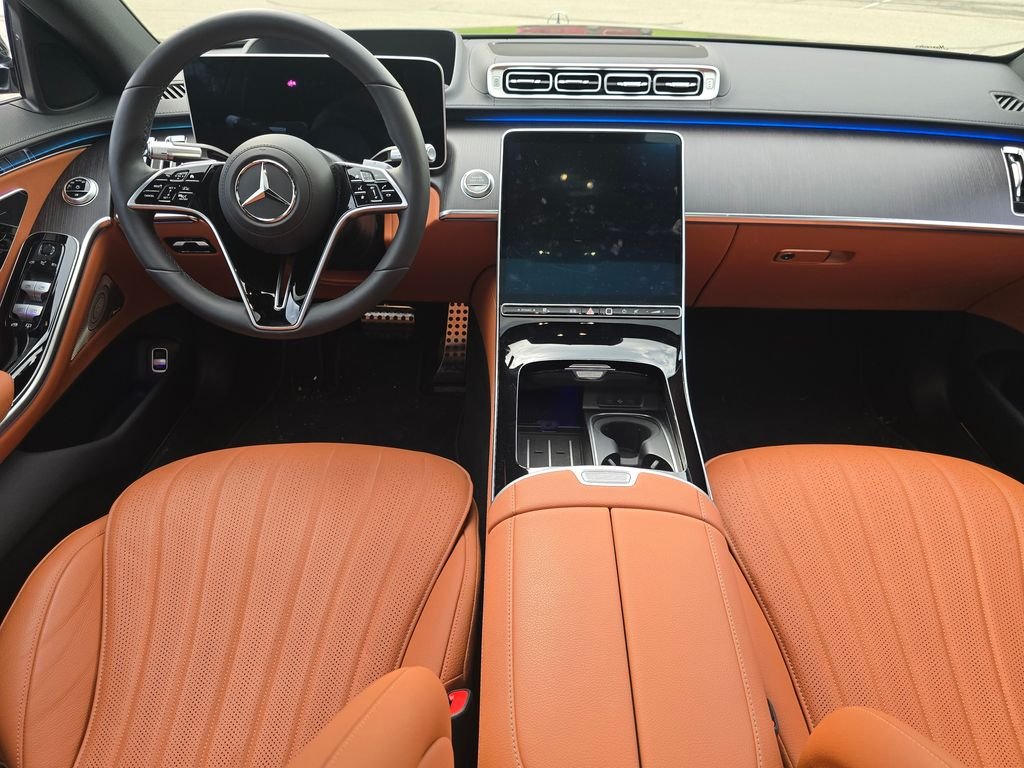 Certified Used 2022 Black Mercedes-Benz S 580 image 24