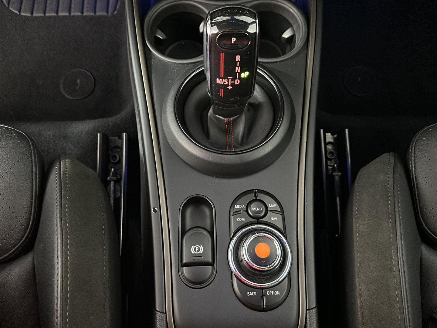 Used 2020 White SIlver Edition MINI Cooper S image 36