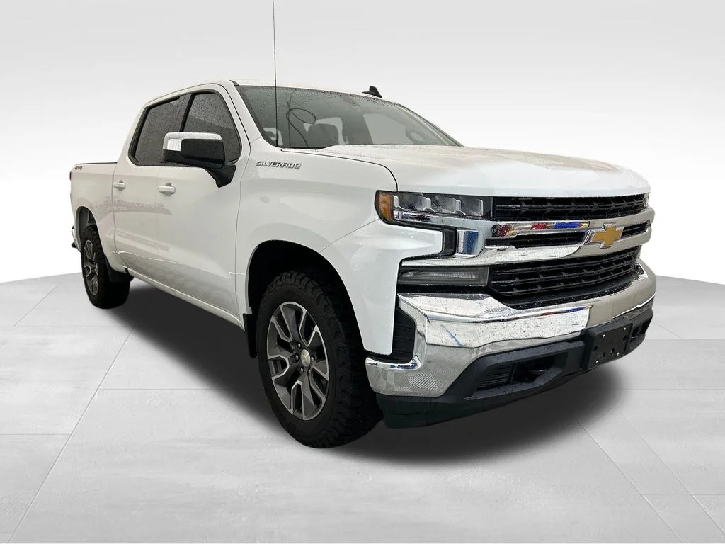 Certified Used 2022 White Chevrolet LT image 9