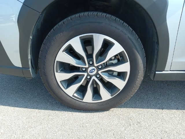 2025 Subaru Outback Limited - Photo 25