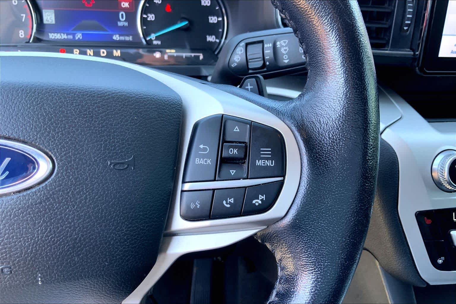 Used 2021 Star White Metallic Tri-Coat Ford XLT image 25