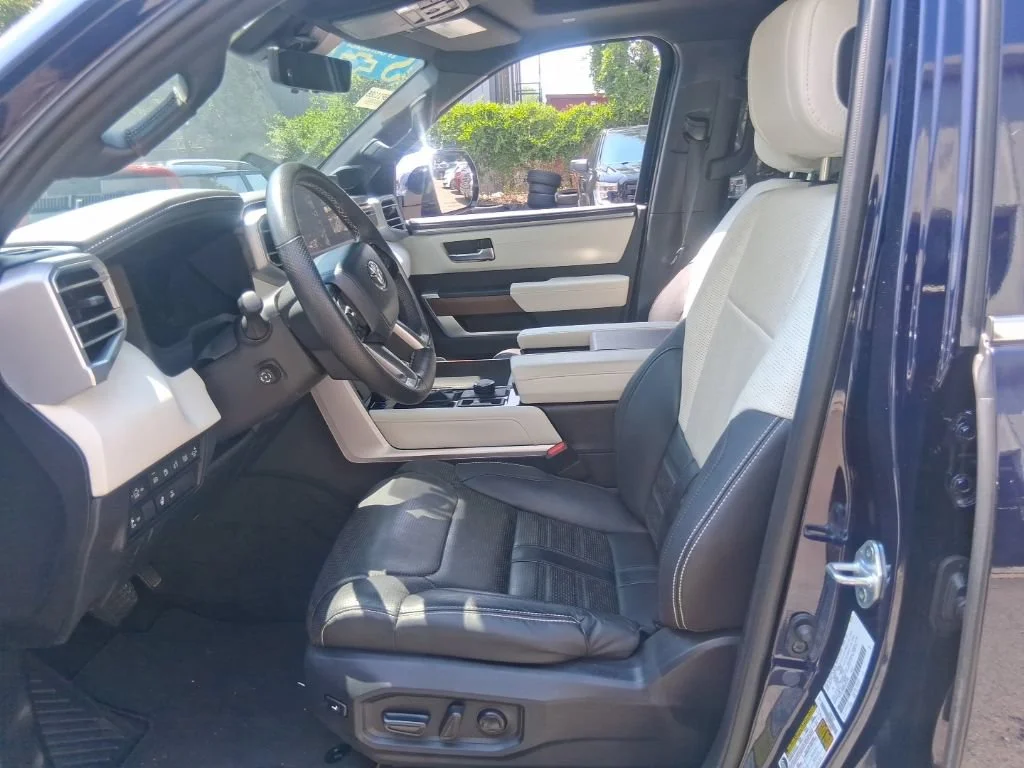 Used 2024 L-bk Toyota Capstone Hybrid image 10