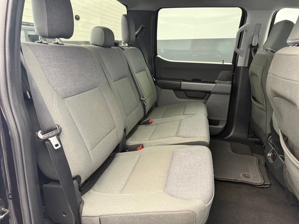 Used 2025 Black Ford XLT image 73