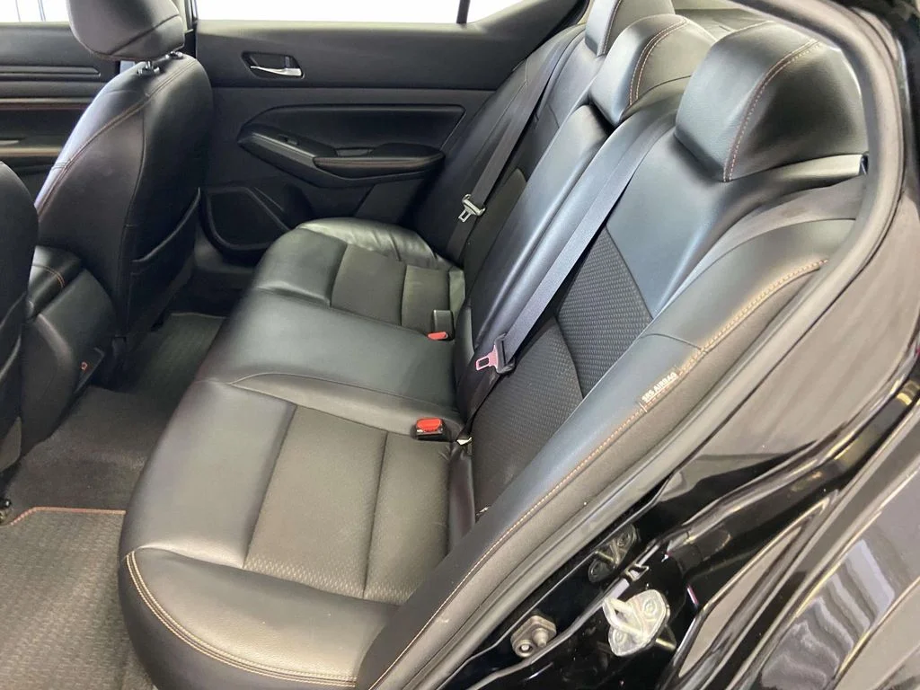 Used 2021 Black Nissan 2.5 SR image 14