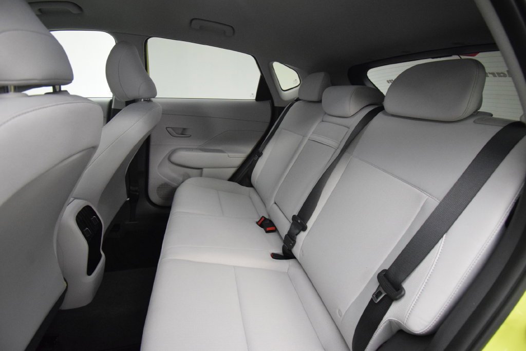 Used 2024 Neoteric Yellow Hyundai SEL image 17