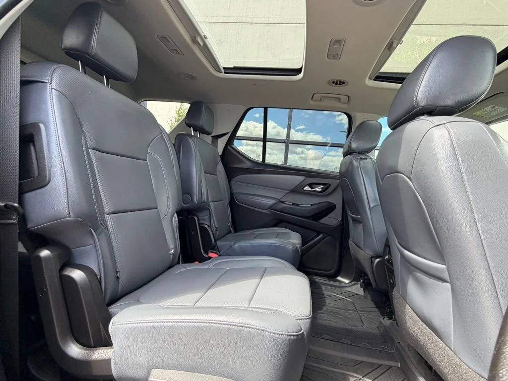 Used 2020 Black Chevrolet Premier image 20