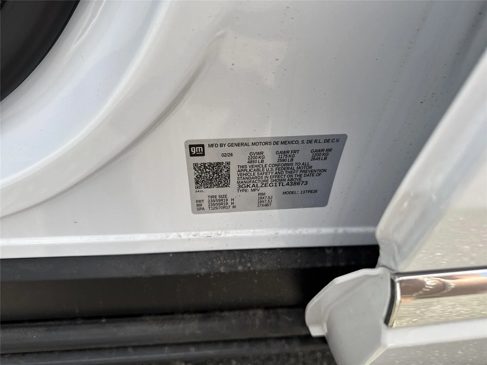 New 2026 Glacier White Tricoat GMC Denali image 40