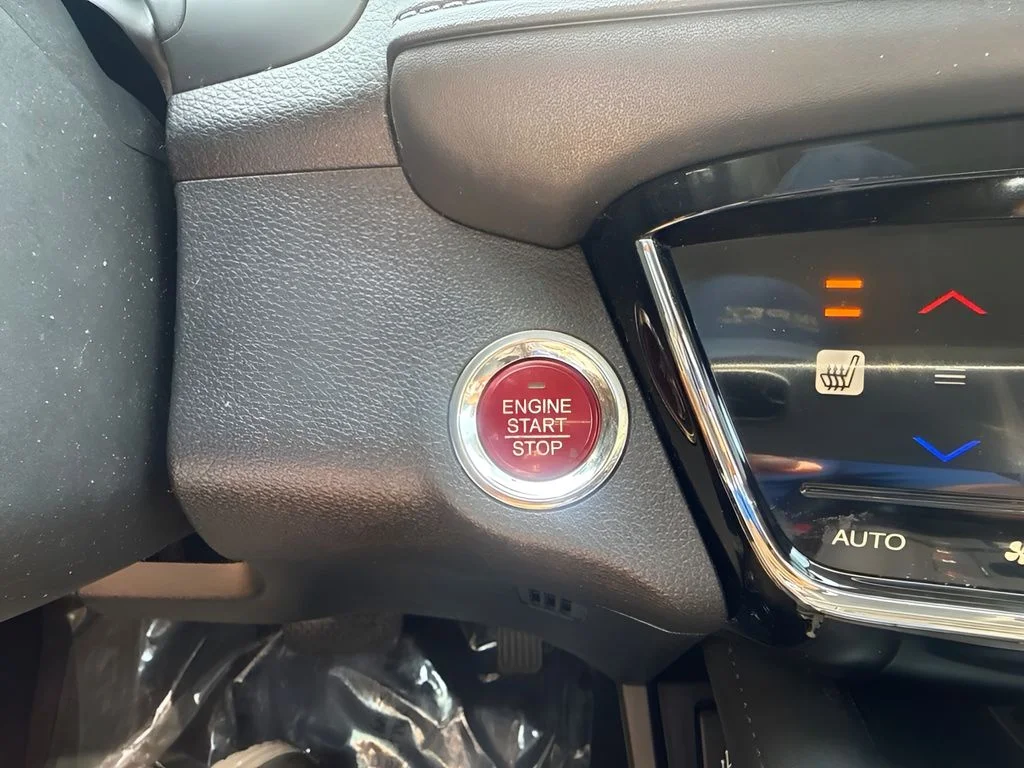 Used 2016 Black Honda EX-L image 14