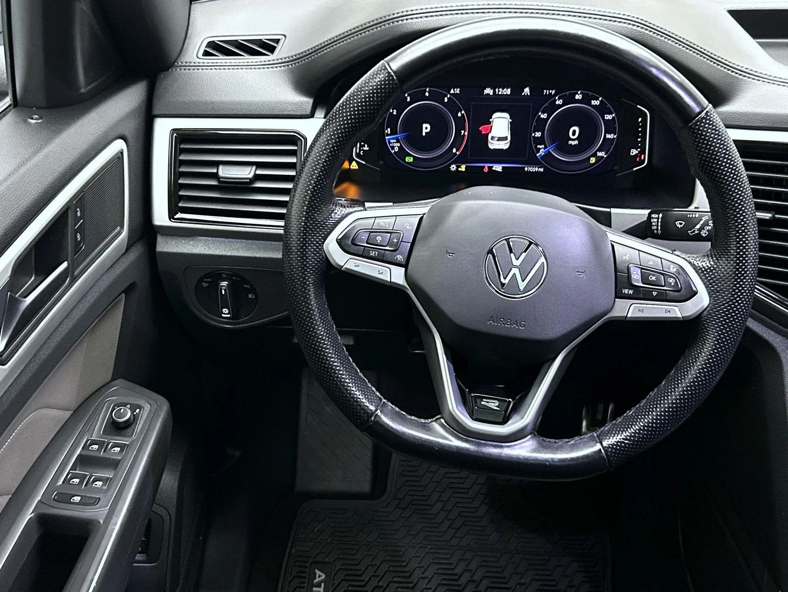 Used 2022 Gray Volkswagen 3.6L V6 SEL R-Line image 12