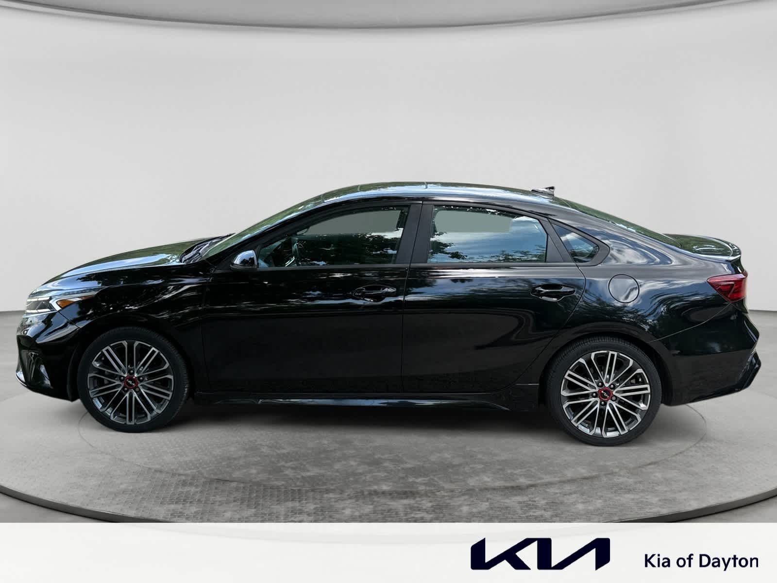 Certified Used 2022 Aurora Black Kia GT image 8