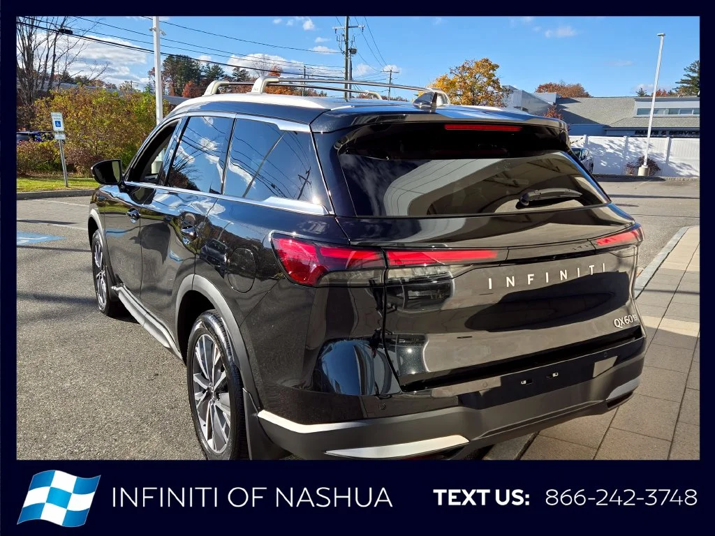 New 2027 MINERAL BLACK INFINITI Luxe AWD image 12
