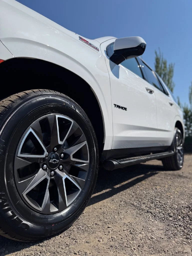 Used 2021 Summit White Chevrolet Z71 image 45