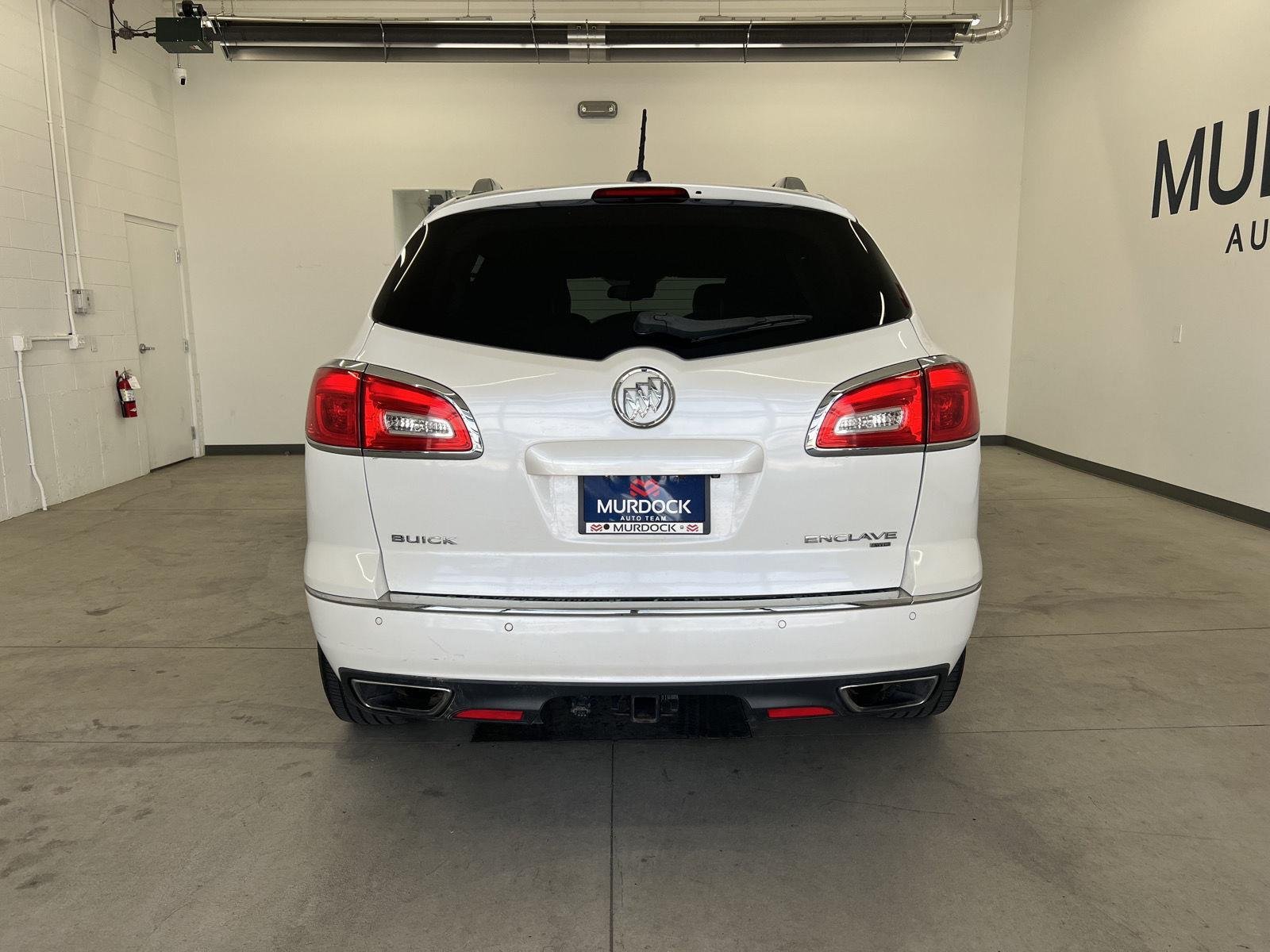 Used 2017 White Frost Tricoat Buick Premium image 3