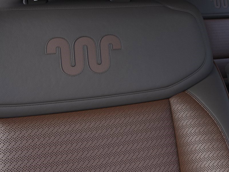 New 2026 Agate Black Metallic Ford King Ranch image 16