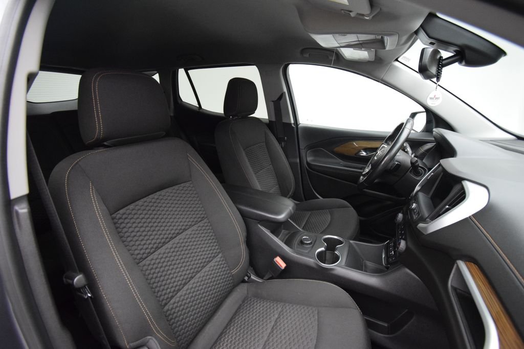 Used 2020 Gray GMC SLE image 13