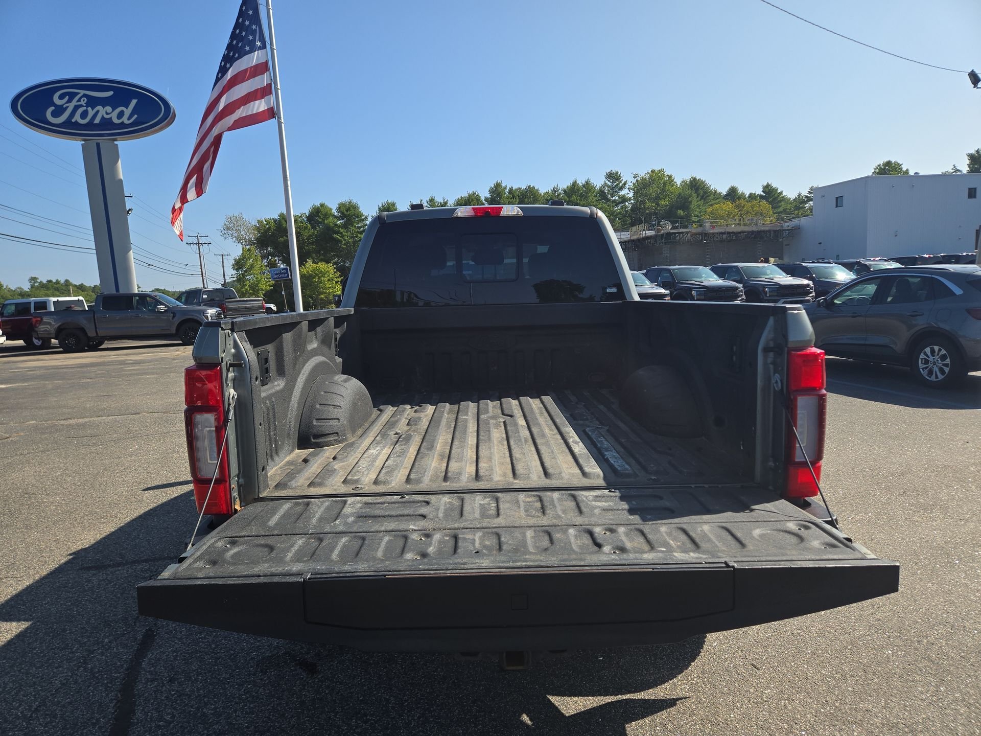 Certified Used 2020 Green Ford Lariat image 3