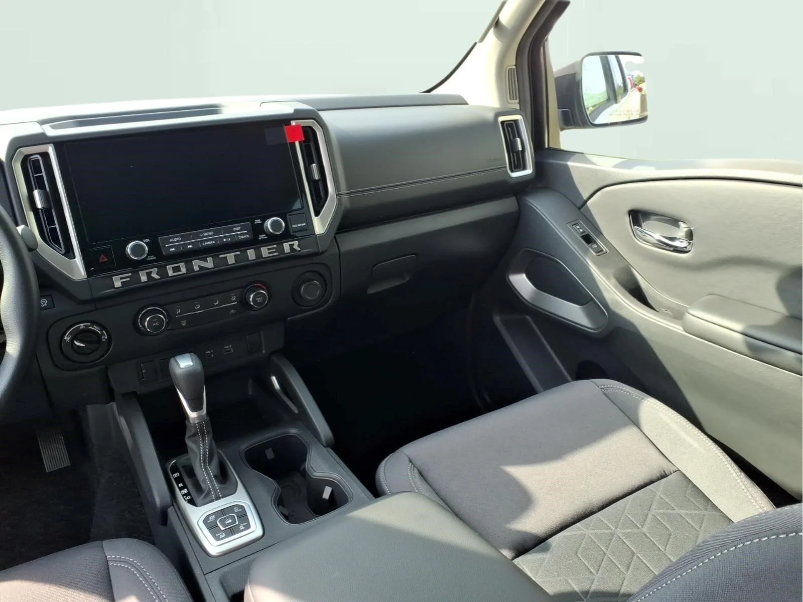 New 2026 Glacier White Nissan Crew Cab SV image 7