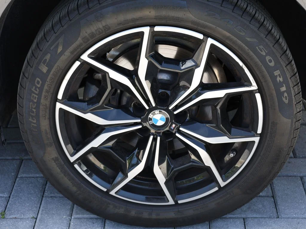 2025 BMW X4 30i - Photo 44