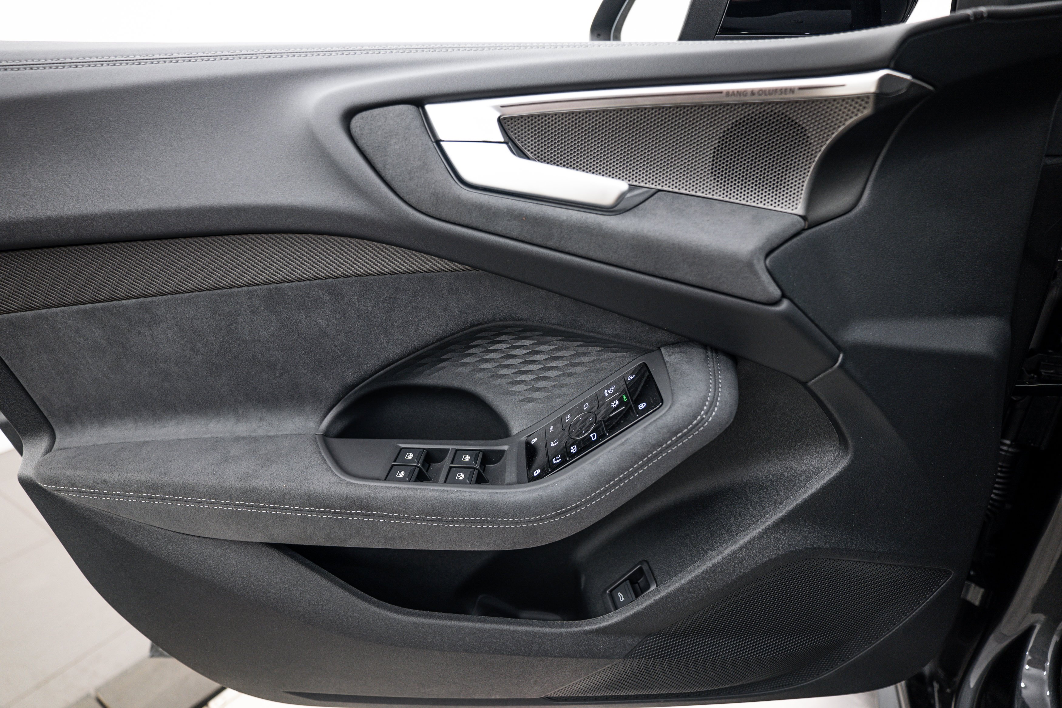 New 2026 Daytona Gray Audi Premium Plus image 13