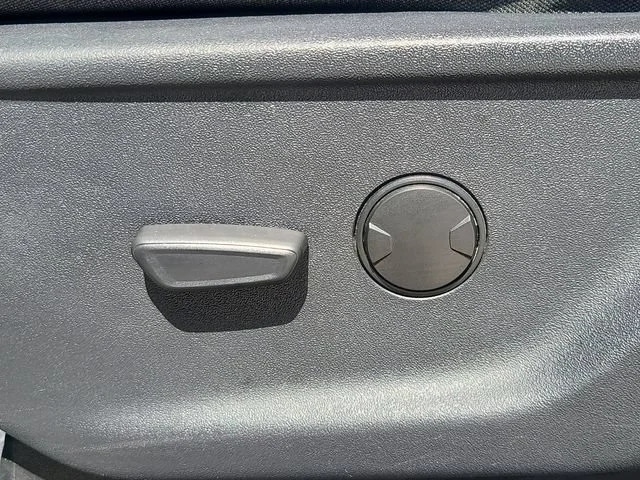 Used 2024 White Ford XLT image 16