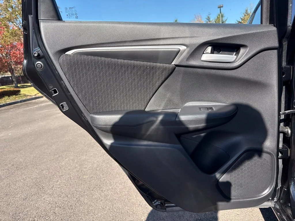 Used 2018 Crystal Black Pearl Honda EX image 18