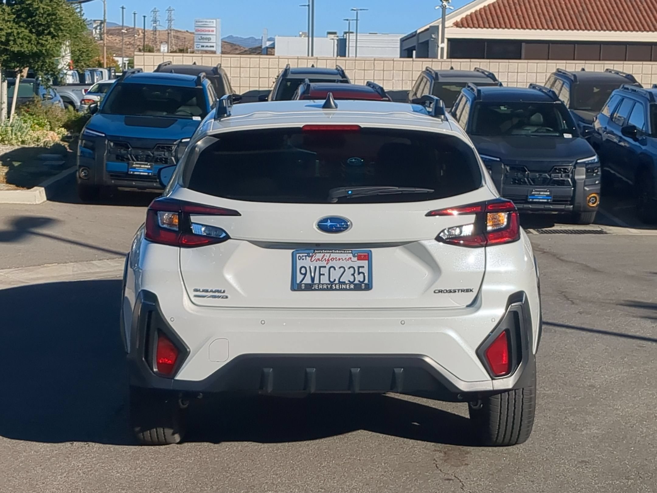 Certified Used 2025 Crystal White Pearl Subaru Limited image 4