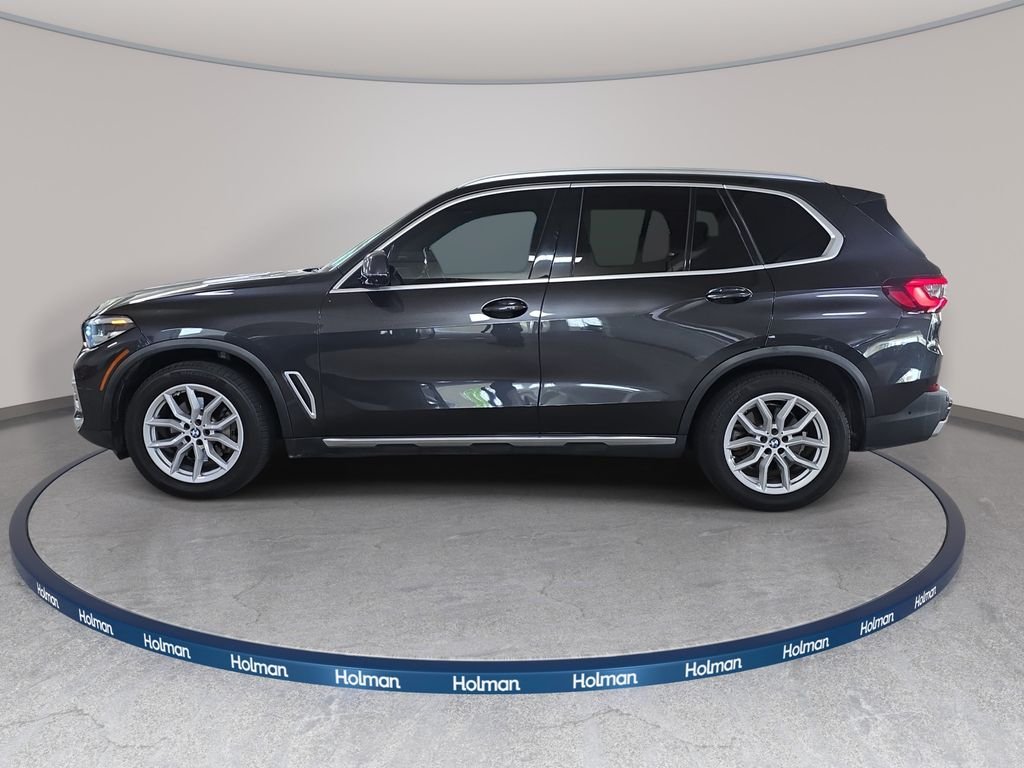 Used 2020 Dark Graphite Metallic BMW sDrive40i image 11