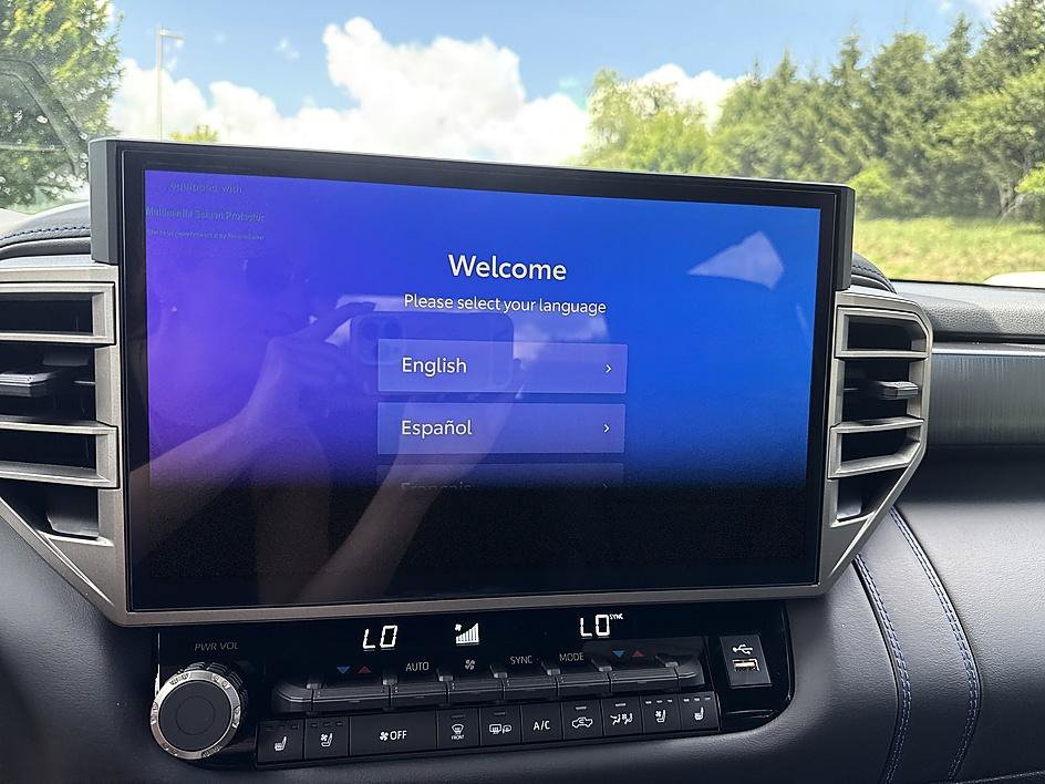 New 2026 Magnetic Gray Meta Toyota Platinum image 17