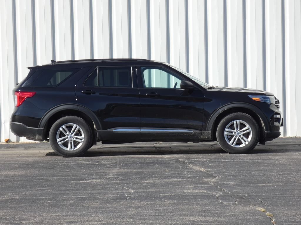 Used 2023 Ford Explorer XLT with VIN 1FMSK8DHXPGB57517 for sale in Kansas City