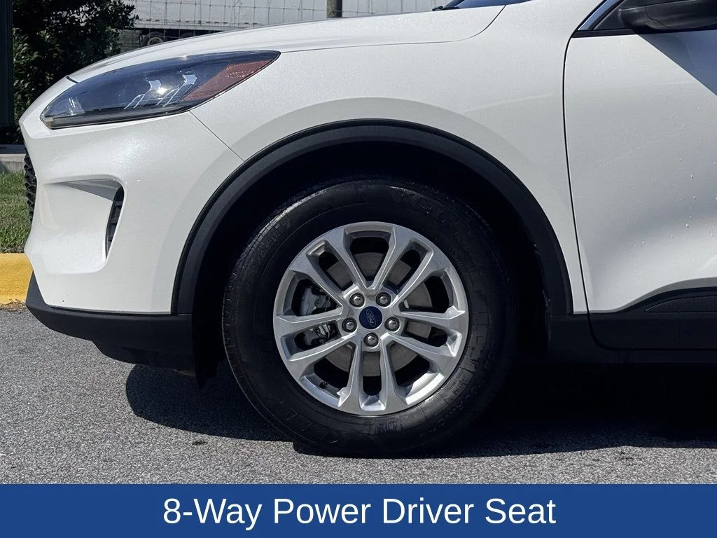 Certified Used 2022 Star White Ford SE image 8