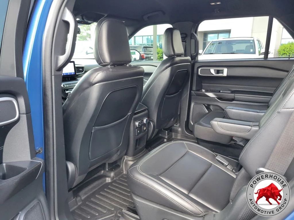 Used 2020 Blue Ford XLT image 16