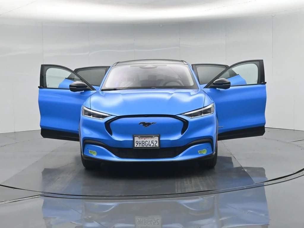 Used 2023 Blue Ford Premium image 30