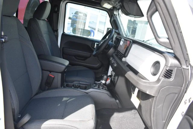 New 2027 Bright White Clear-Coat Paint Jeep Sport S image 13