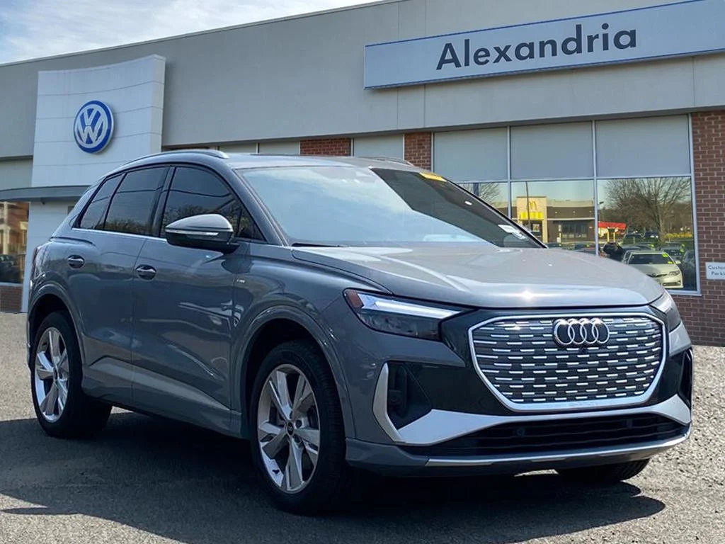 2023 Audi Q4 e-tron Premium Plus