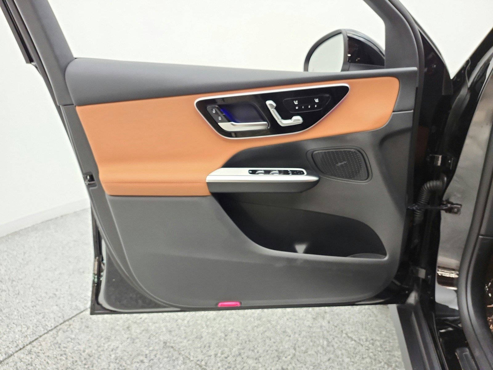 Certified Used 2026 Black Mercedes-Benz GLC 300 SUV image 12
