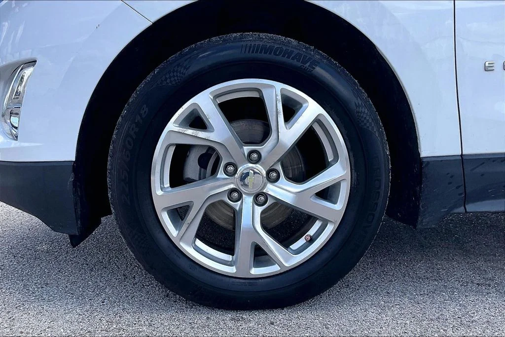 Used 2020 White Chevrolet Premier image 35
