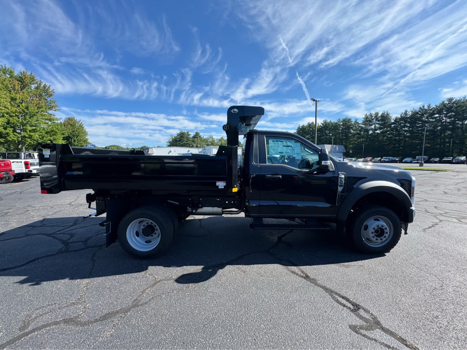 New 2026 Agate Black Metallic Ford XL image 7