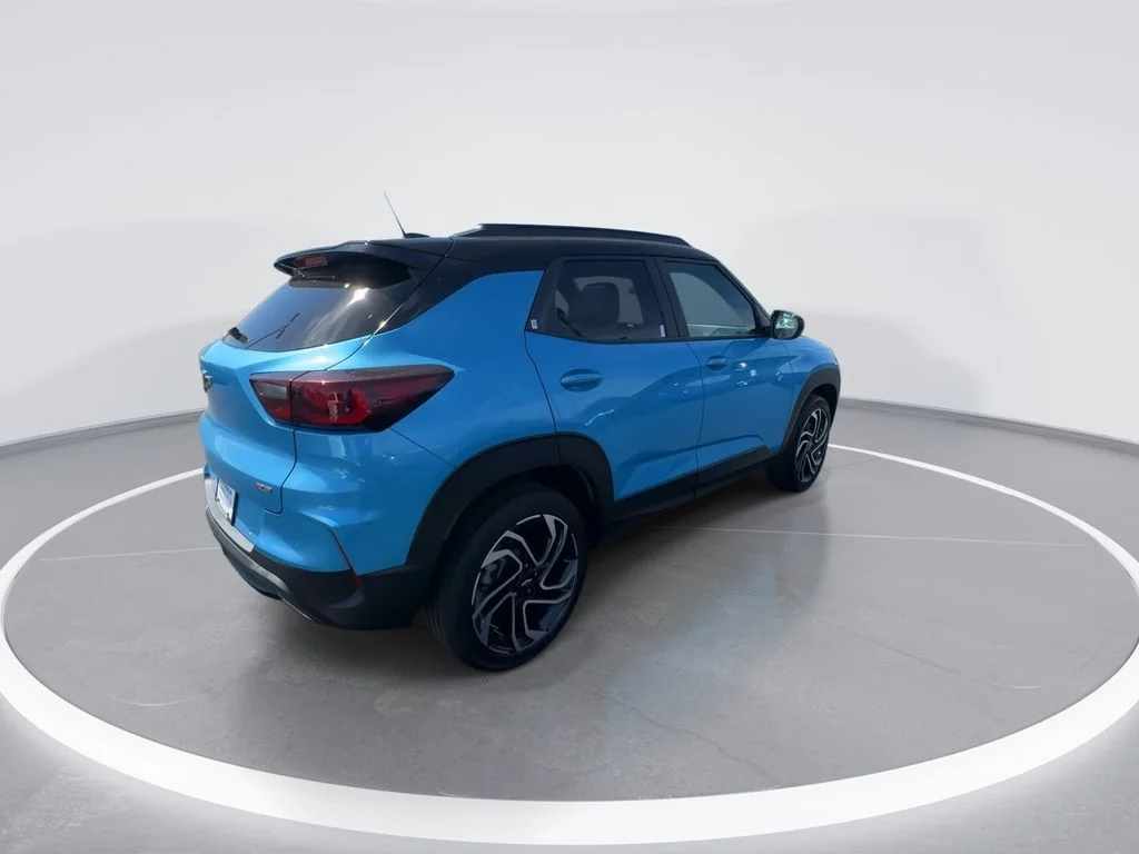 Used 2025 Blue Chevrolet RS image 8