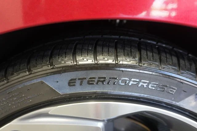 Used 2019 Radiant Red Metallic Honda Touring 2.0T image 10