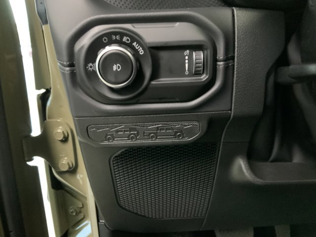 2025 Jeep Wrangler 4-Door Rubicon 392 Final Edition - Photo 38