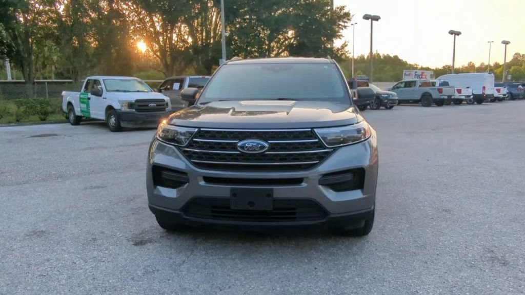 Used 2023 Carbonized Gray Metallic Ford XLT image 6