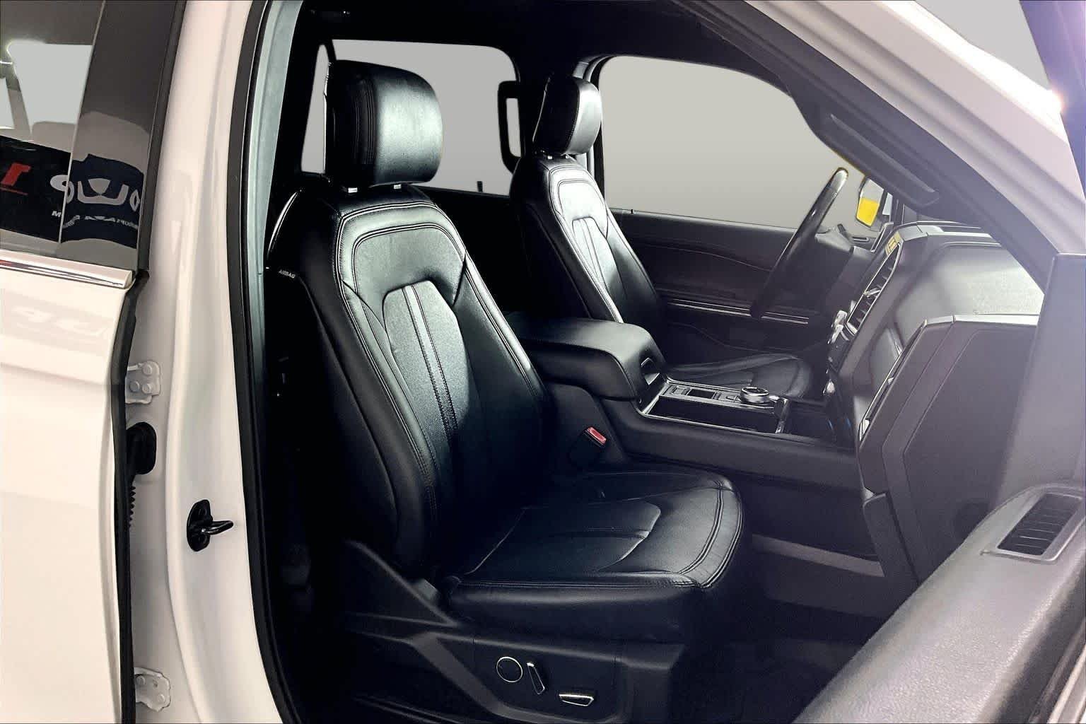 Used 2019 Oxford White Ford Limited image 9