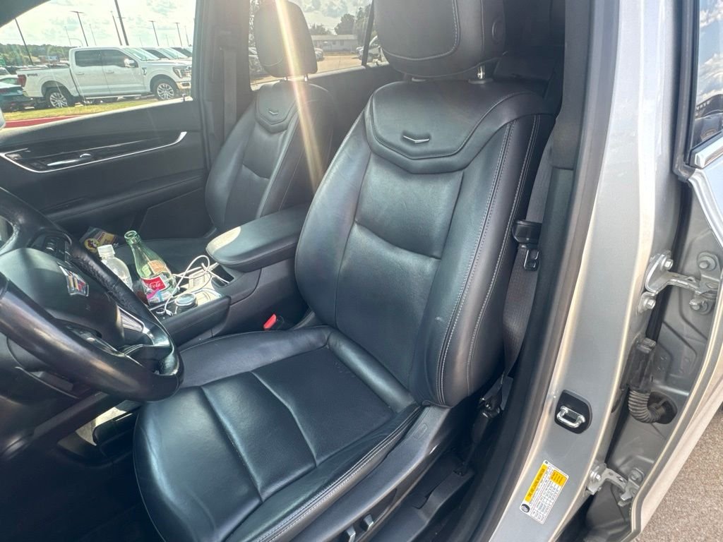Used 2020 Silver Cadillac Premium Luxury image 16