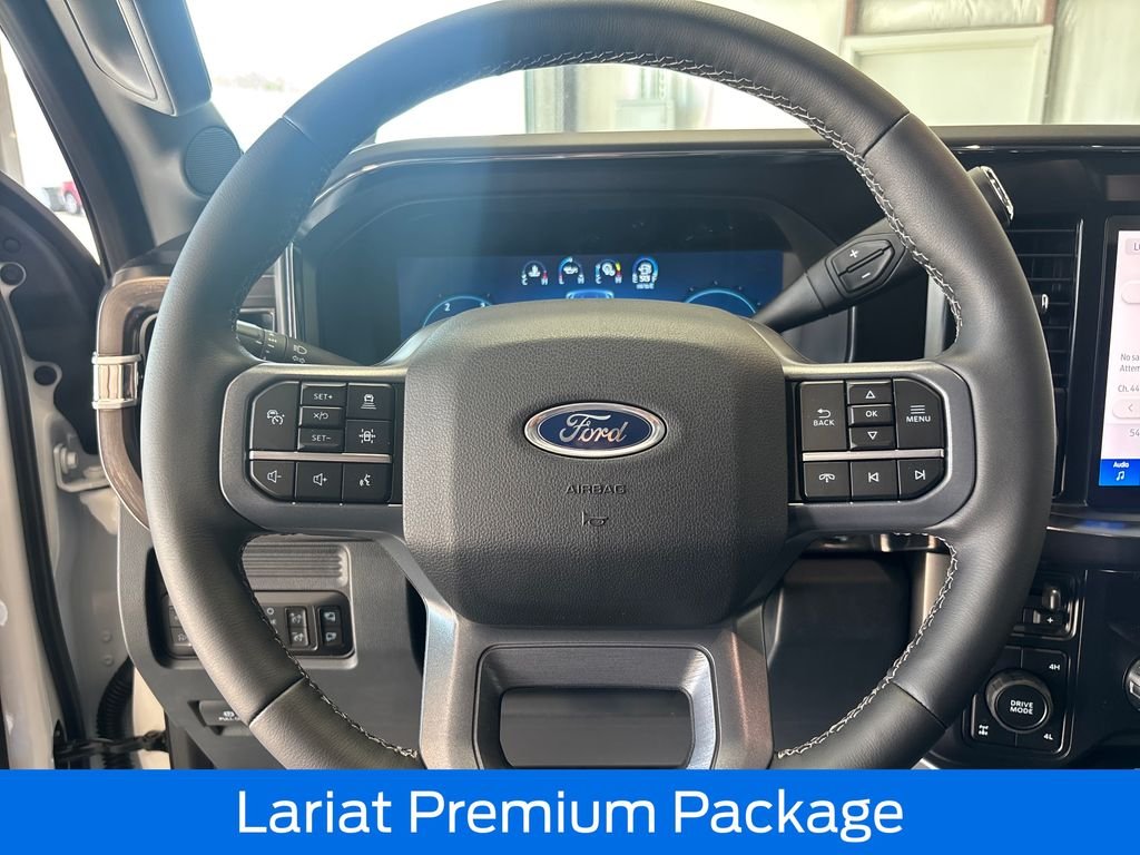 New 2026 Star White Metallic Tri-Coat Ford F-250® Lariat® image 12