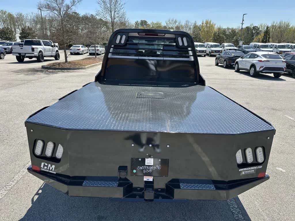 2025 GMC Sierra 3500HD Pro - Photo 33