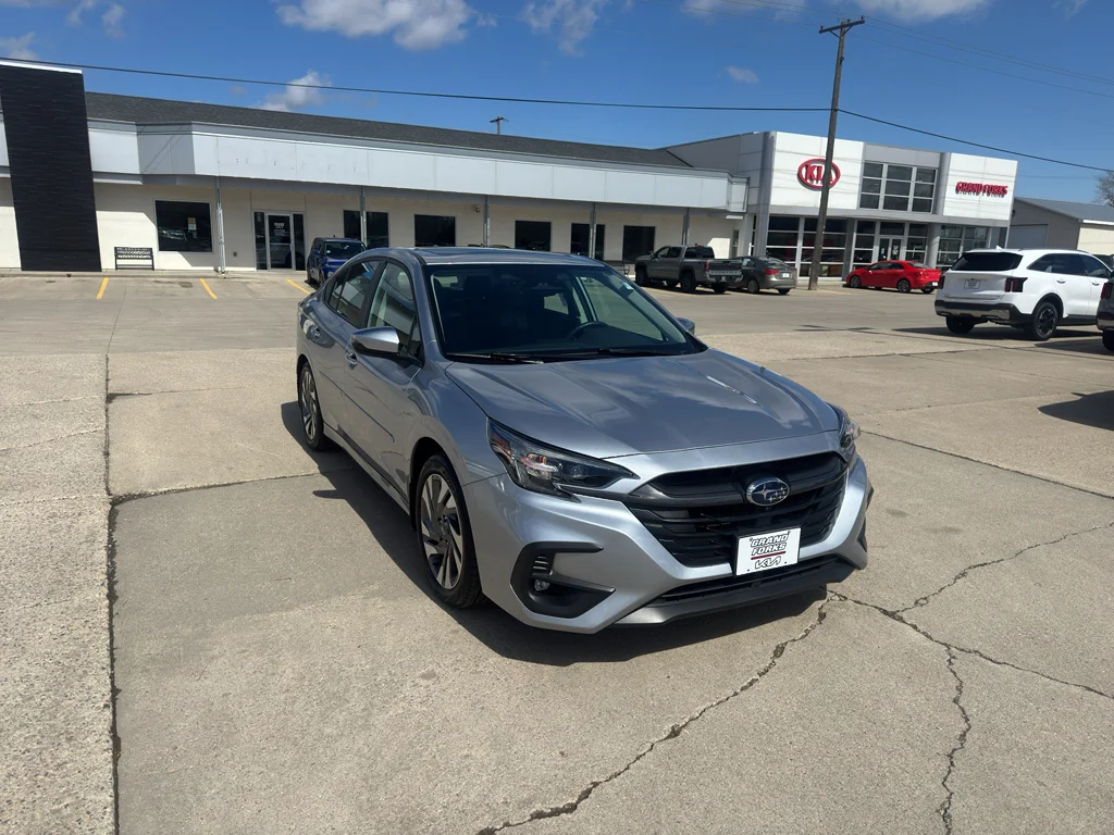 Used 2025 ICE SILVER METALLIC Subaru Touring XT image 4