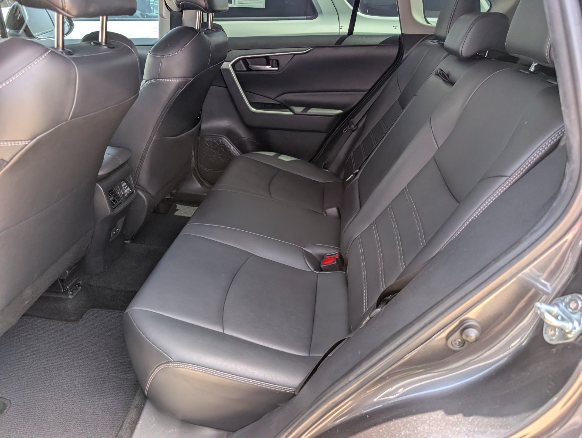 Used 2023 Gray Toyota XLE Premium image 26